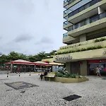 Apartamento Barra Pé na Areia